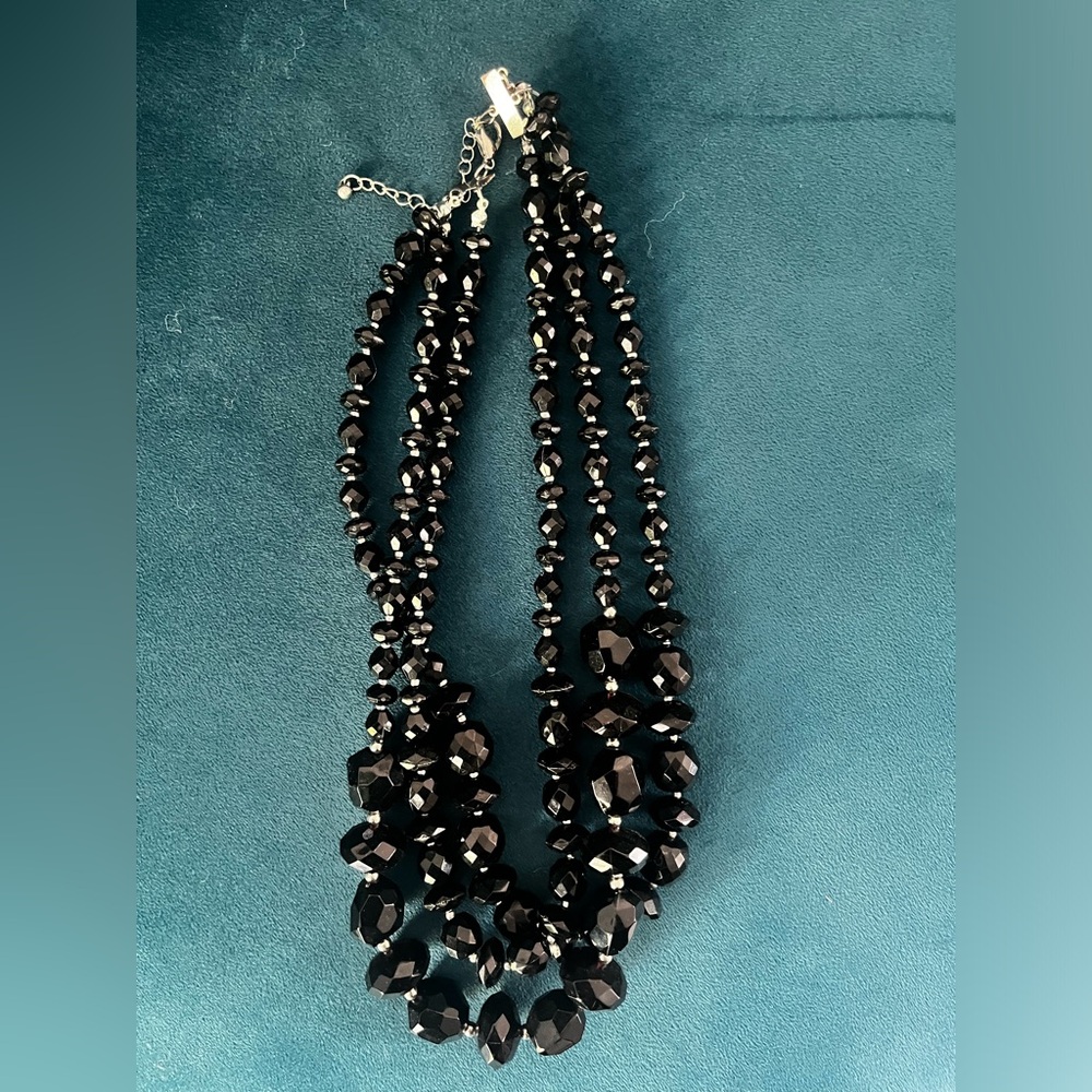 Necklace - Picture 1 of 1